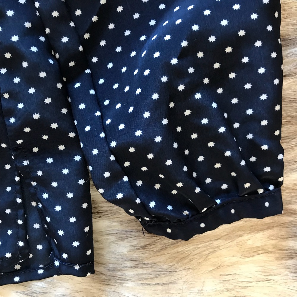 Pretty work blouse! - Picture 3 of 4